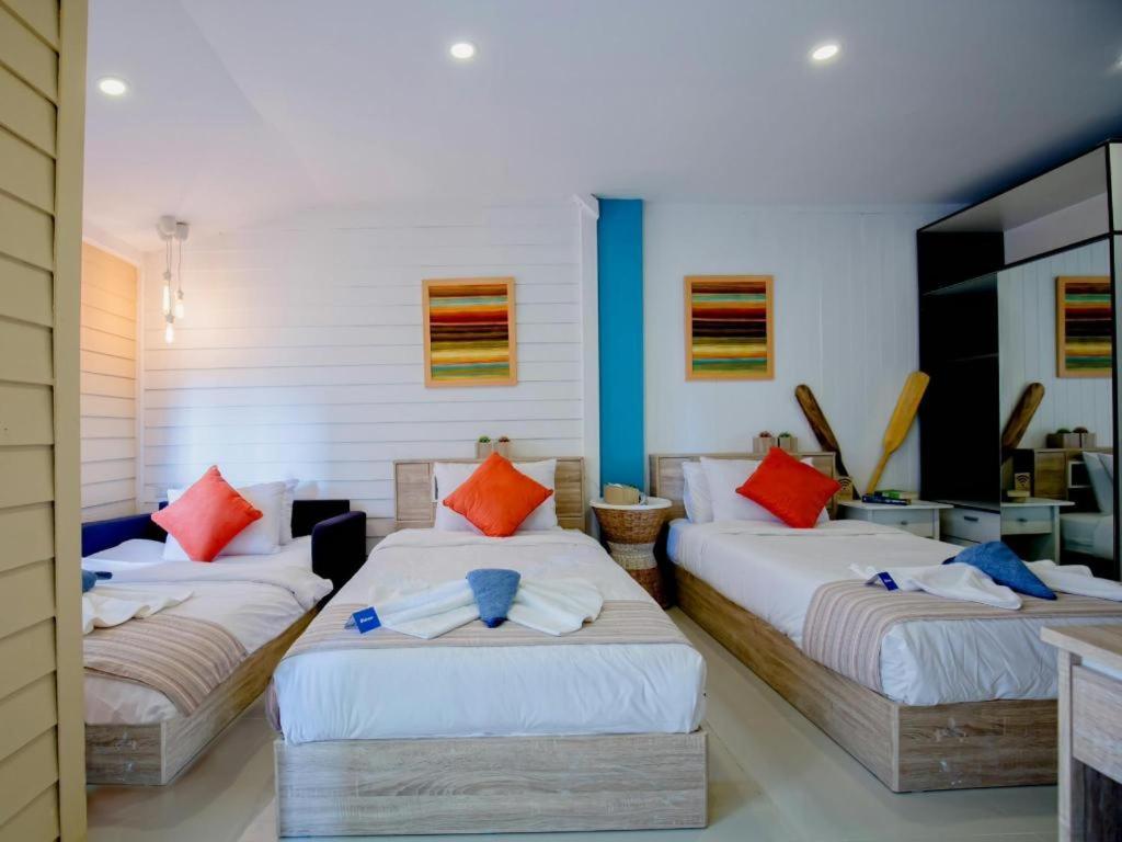 Anchor Boutique House Hotel Patong Exterior photo